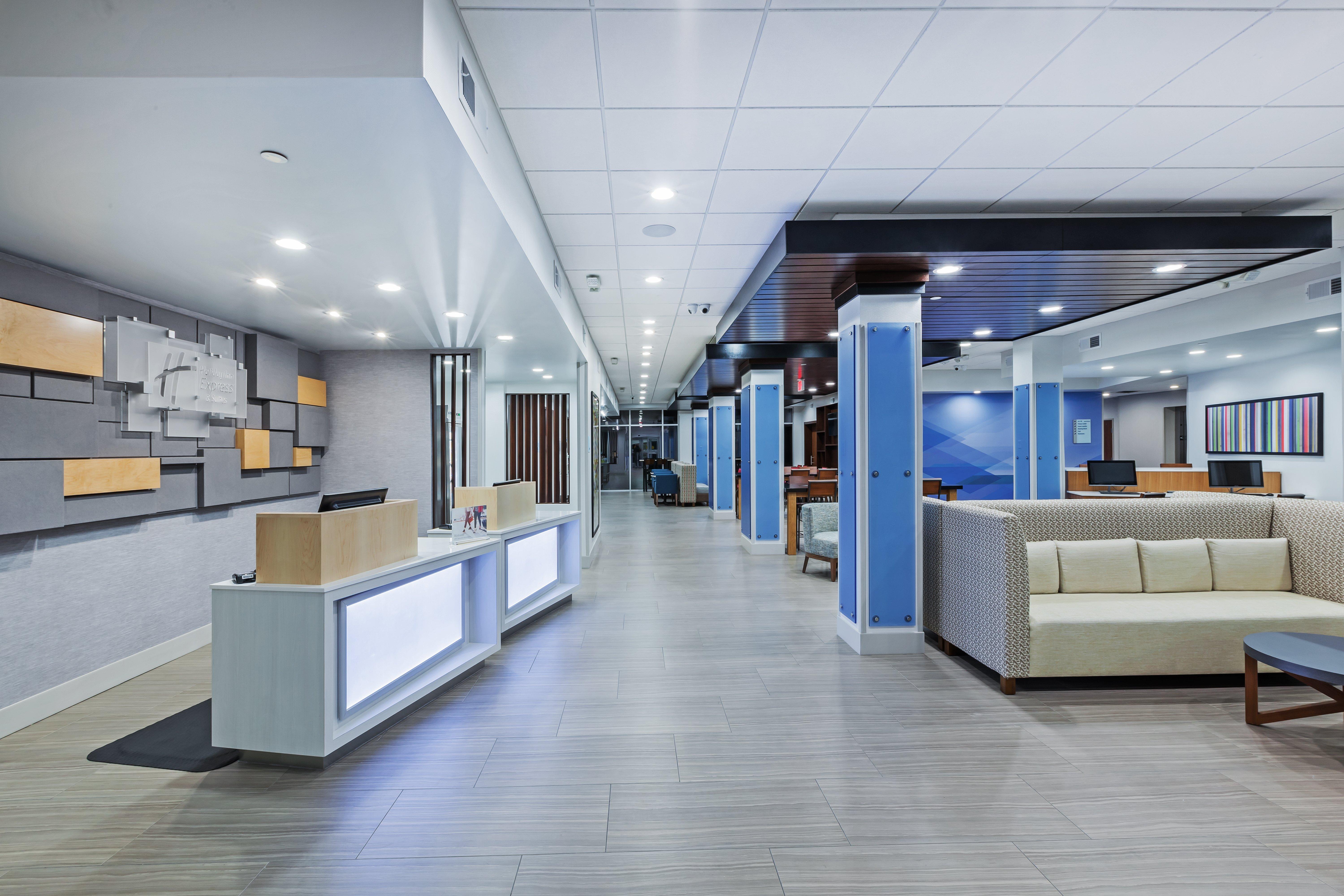 Holiday Inn Express & Suites - Coffeyville By Ihg Exterior photo