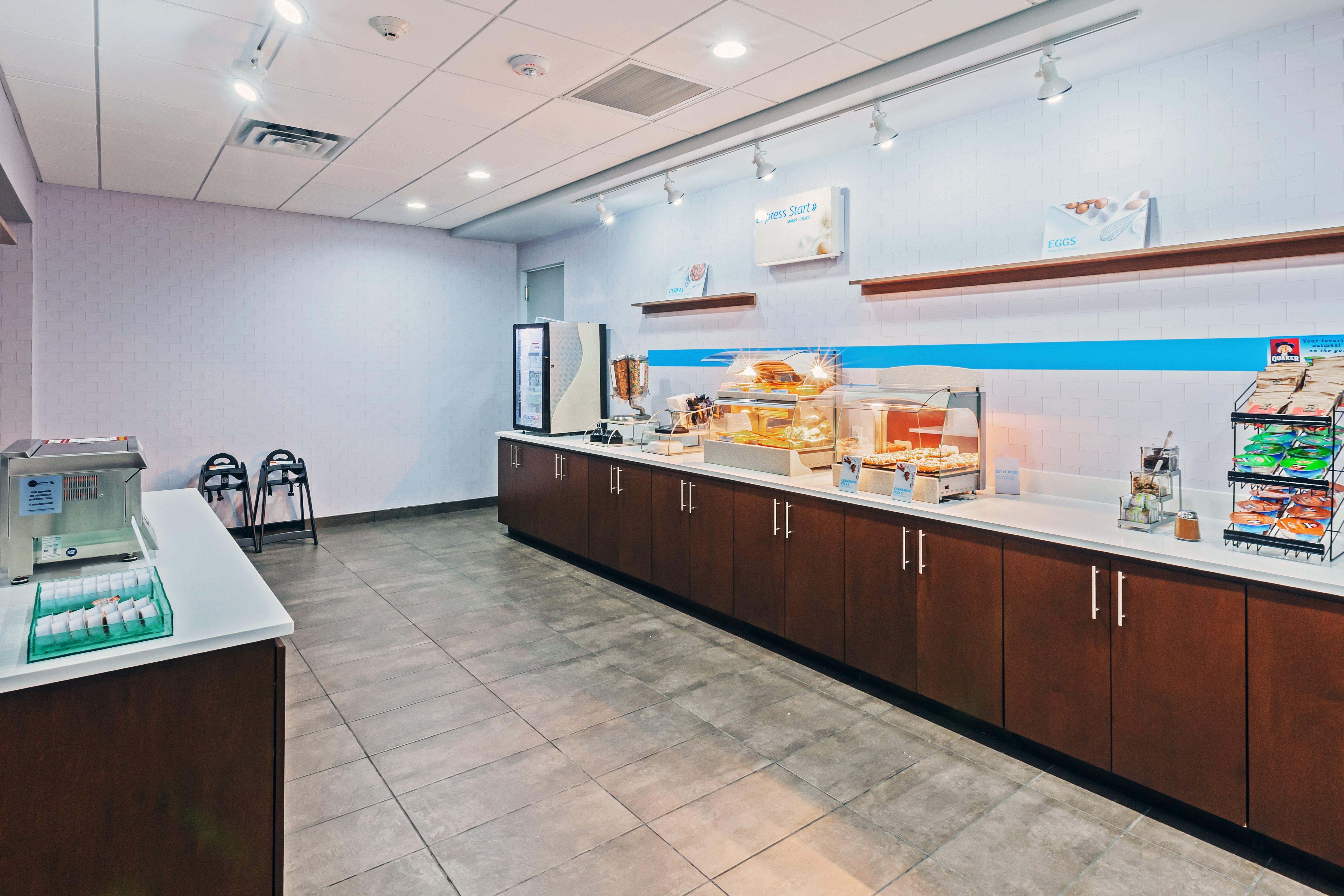 Holiday Inn Express & Suites - Coffeyville By Ihg Exterior photo
