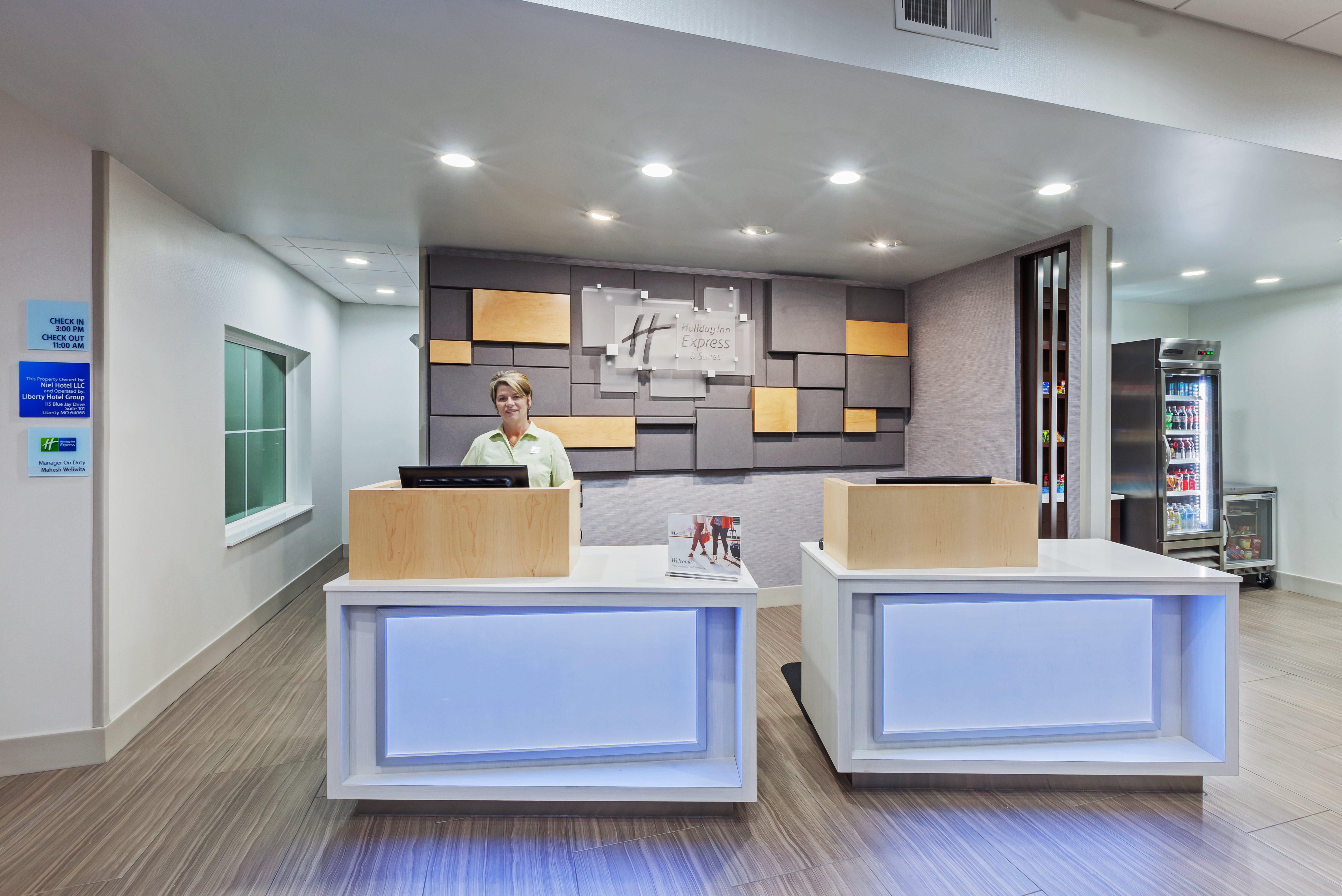 Holiday Inn Express & Suites - Coffeyville By Ihg Exterior photo